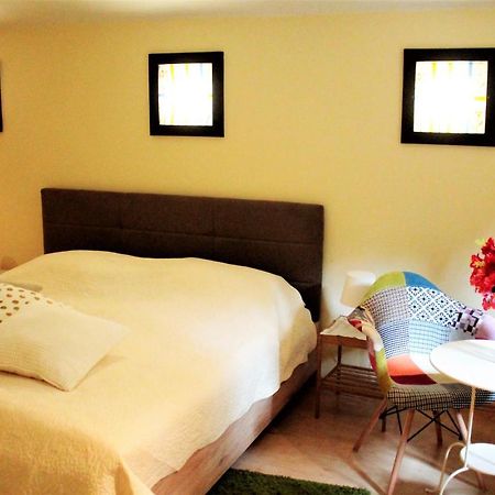 Nattache Studio Apartment Basment 자그레브 외부 사진