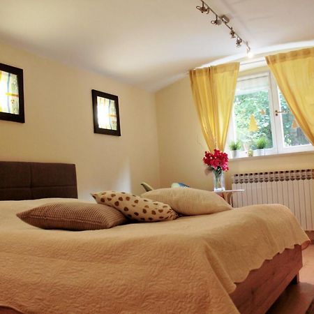 Nattache Studio Apartment Basment 자그레브 외부 사진