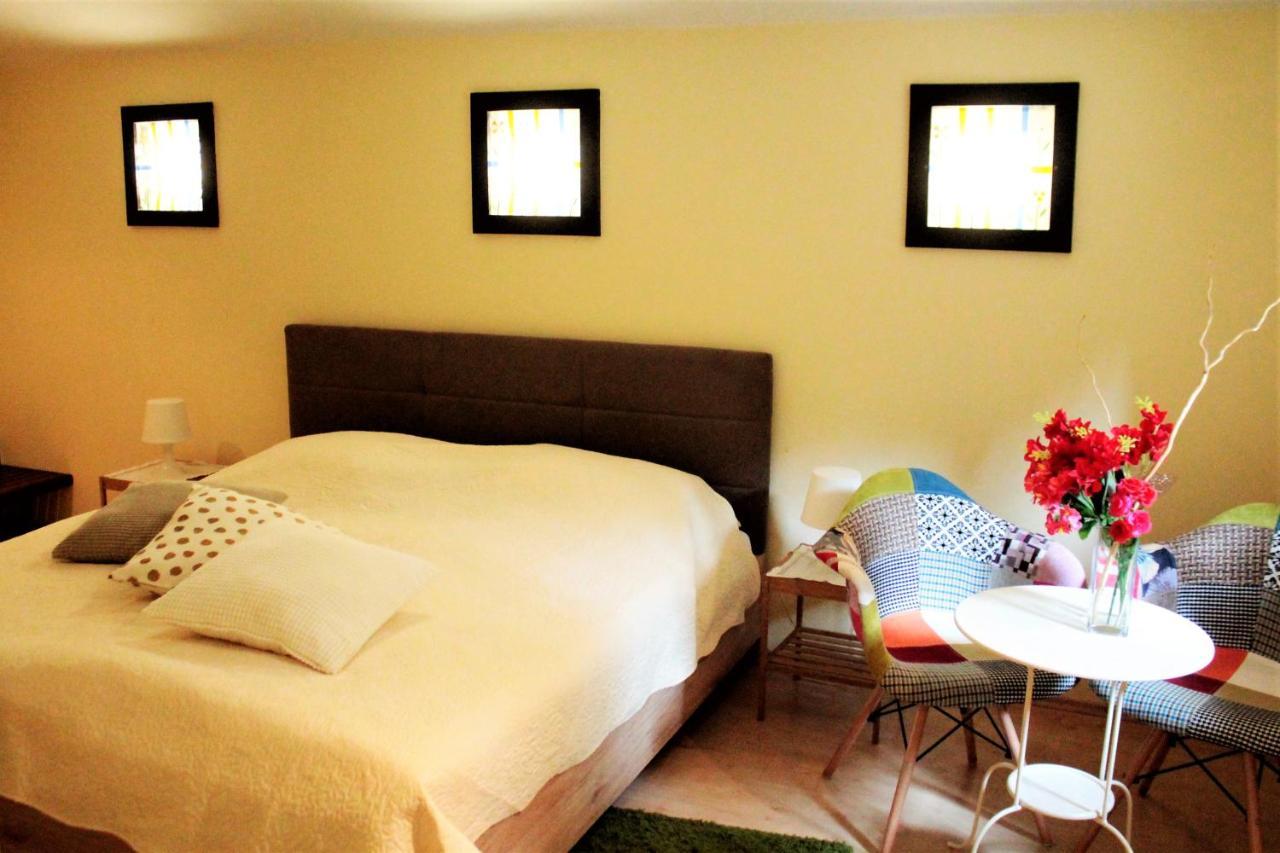 Nattache Studio Apartment Basment 자그레브 외부 사진